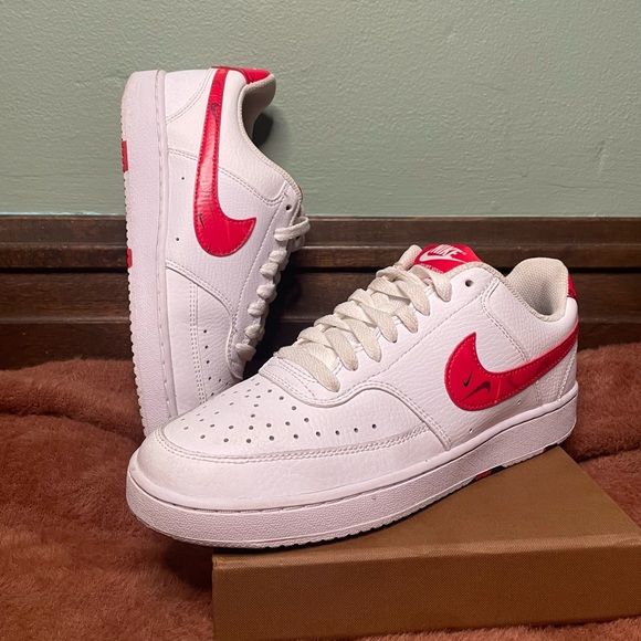 (Size 7) Nike Court Vision Low Print Red Sneakers - Picture 1 of 7